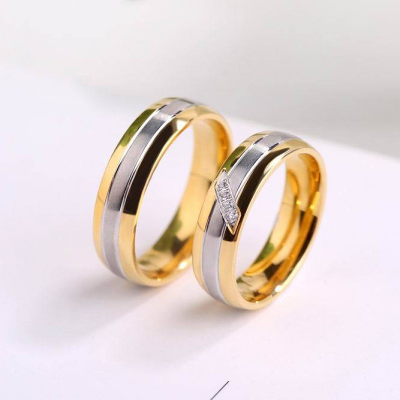 Titanium Silvery and Gold Ring For Couples Inlaid Cubic Zirconia Fluted ...