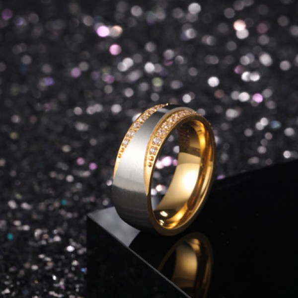 Titanium Silvery and Golden Ring For Couples Decent and Luxury Style ...